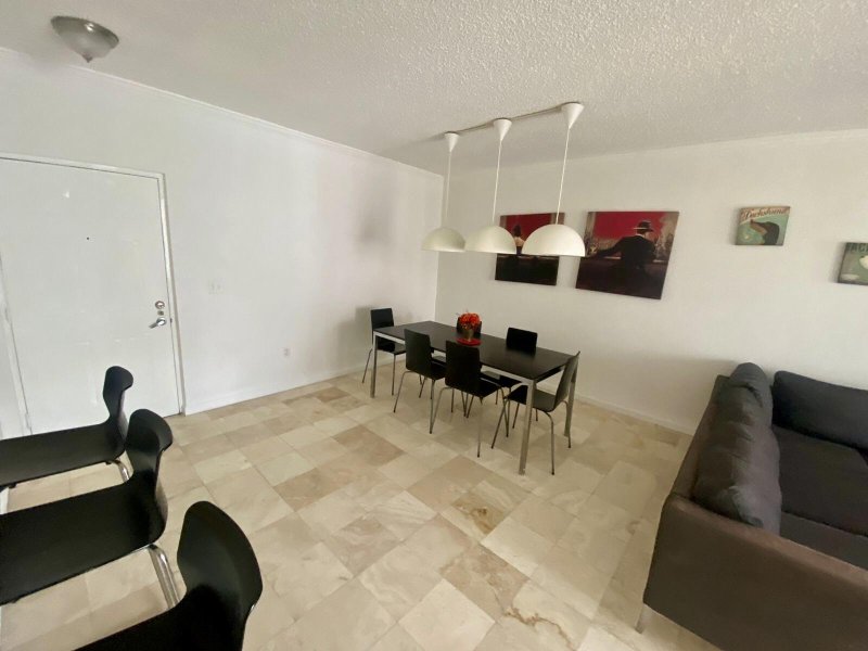 Comprar apartamento en Porto Bellagio 1911