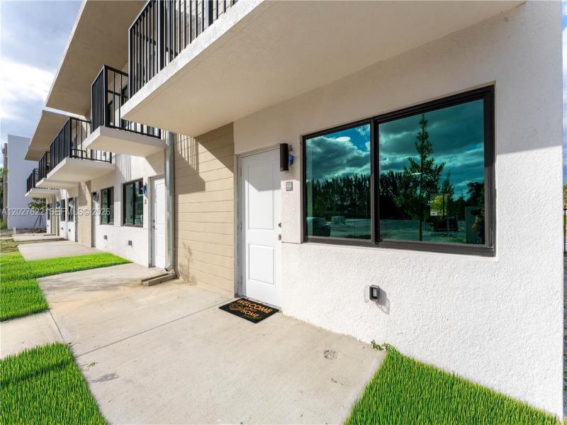 Property photo # 7