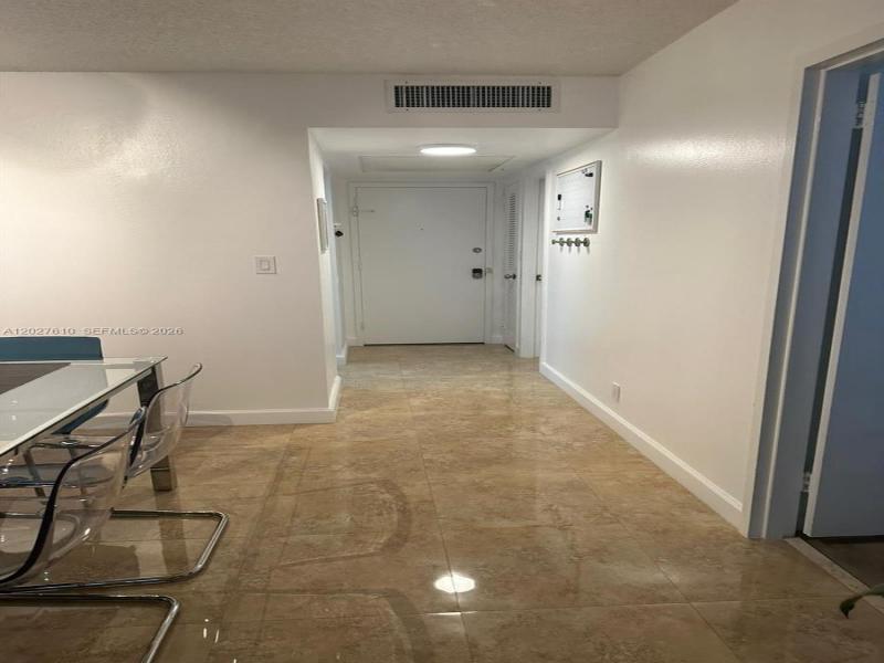 Condo for sale at Parker Plaza Estates 1111