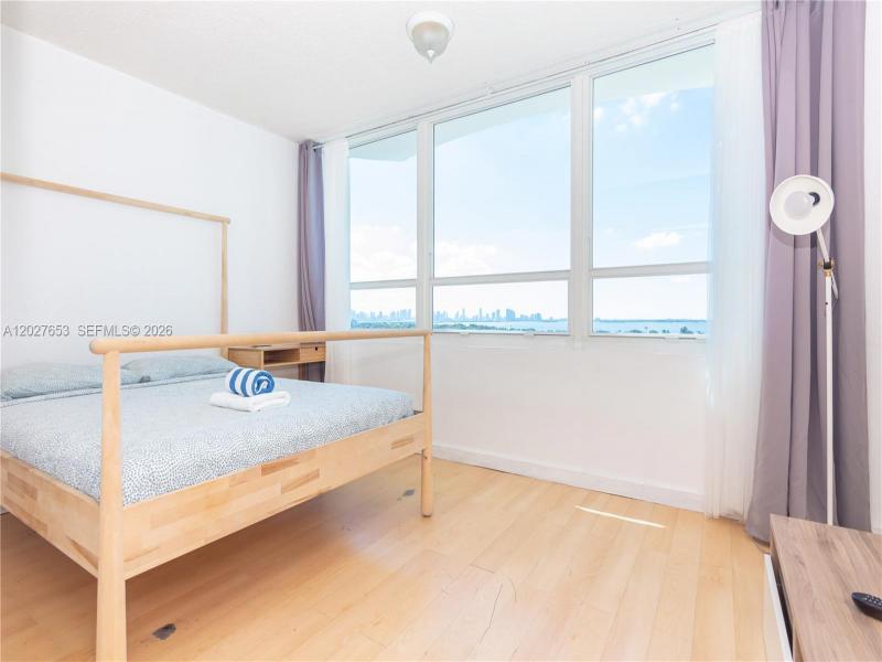 Comprar apartamento en Castle Beach Club 1105