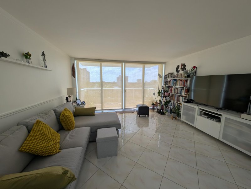 Condo for sale at Parker Tower 410