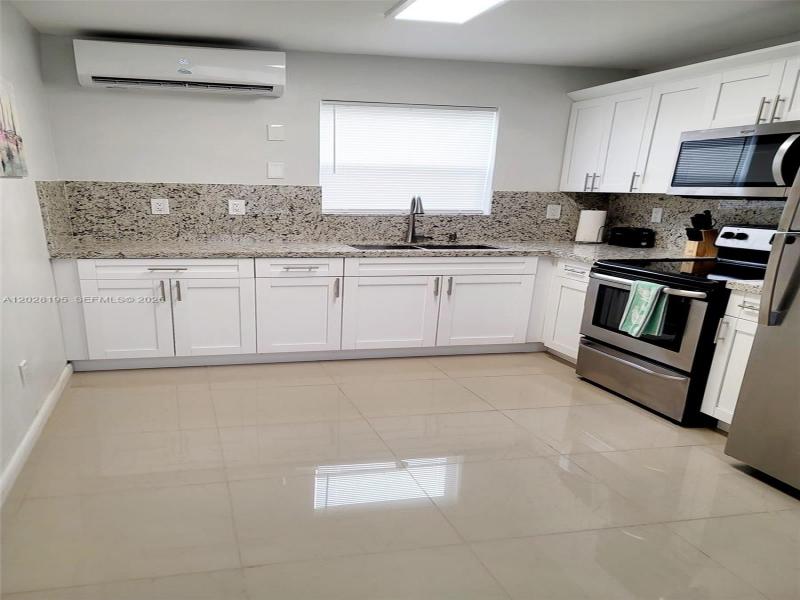 Property photo # 4