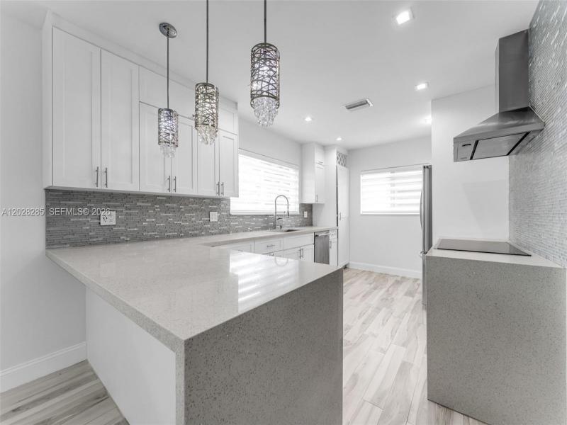 Property photo # 4