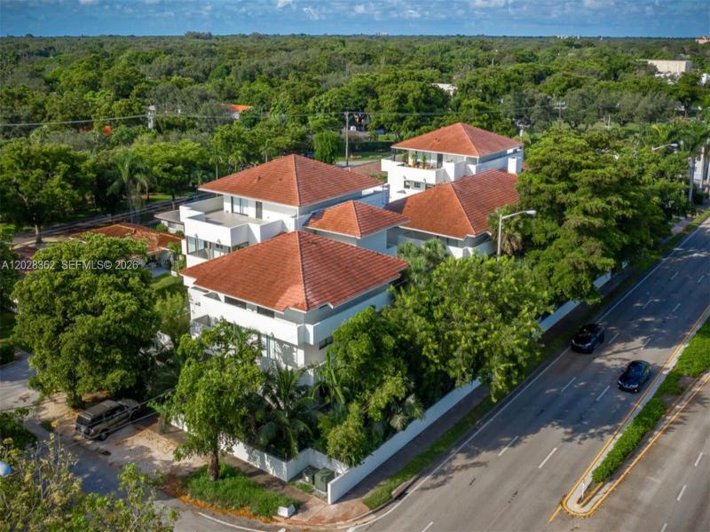 Alquiler de apartamento en Orduna Court 203