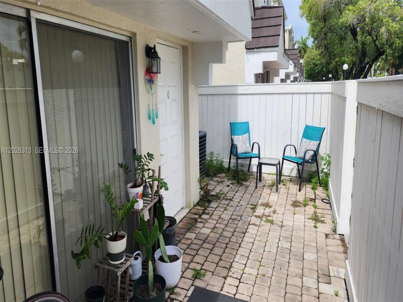 Property photo # 6