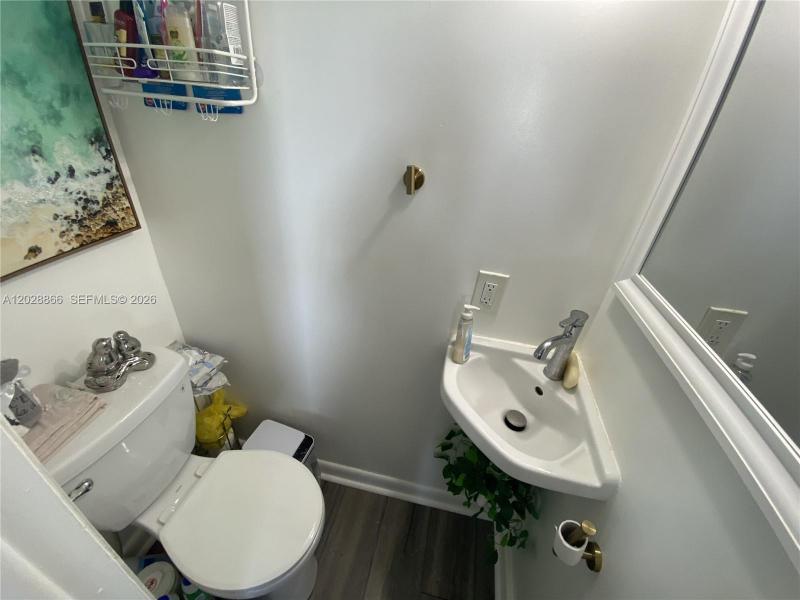 Property photo # 6