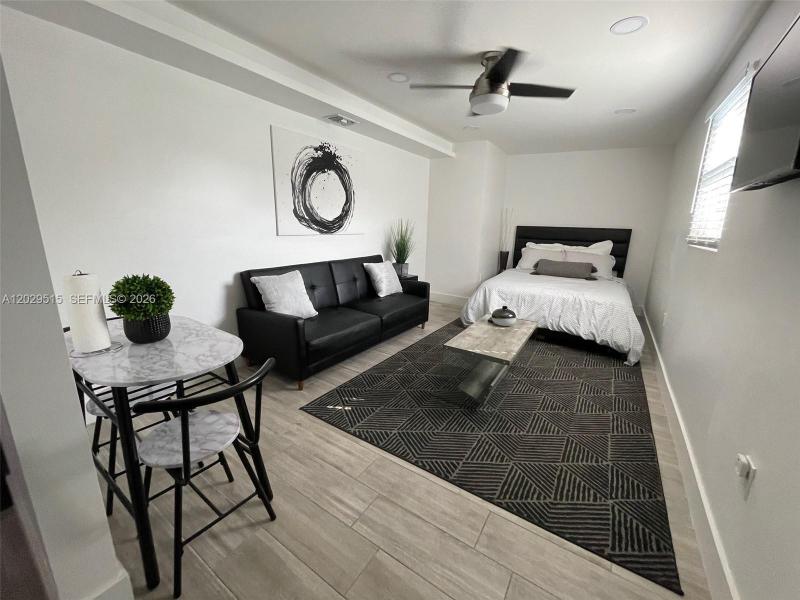 Property photo # 0