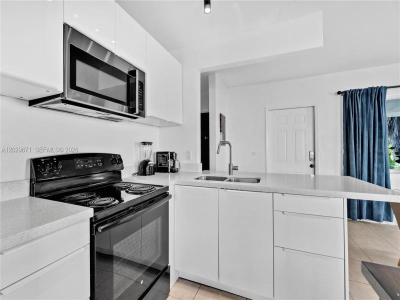 Property photo # 8