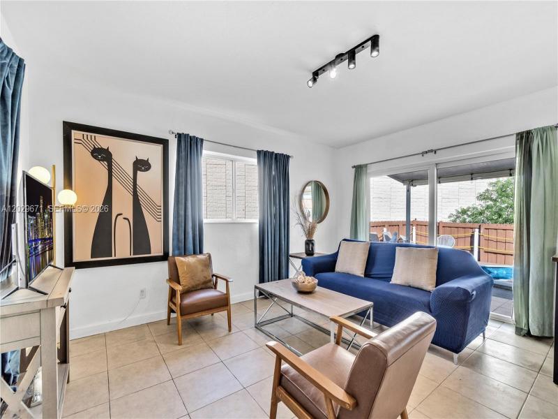 Property photo # 4