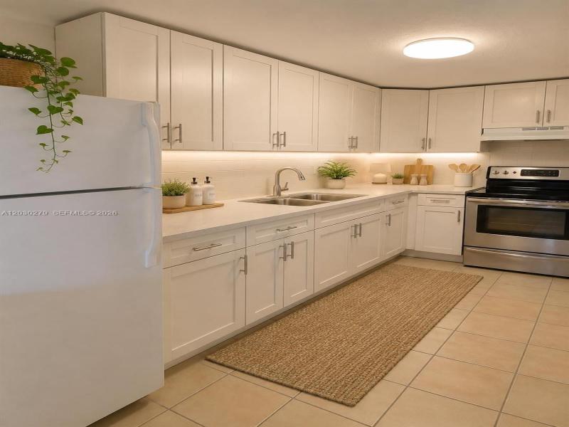 Property photo # 9