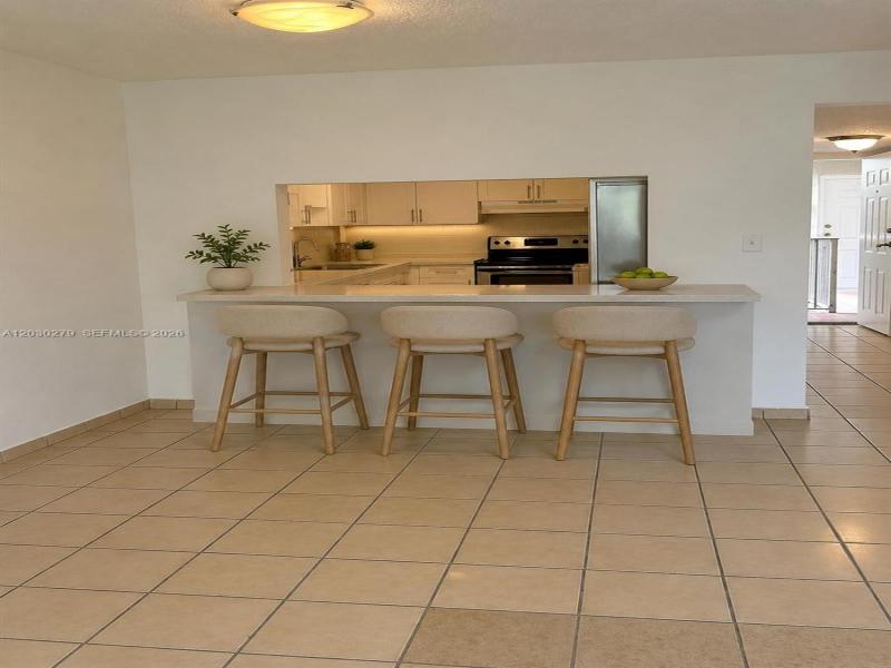 Property photo # 4