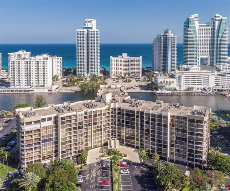 Towers of Oceanview South Apt #531