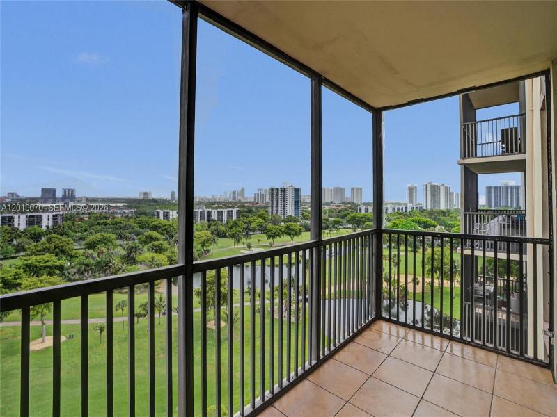Condo for sale at Coronado I 1440