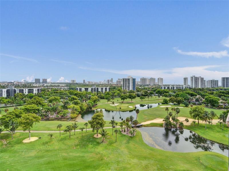 Coronado I Apt #1440