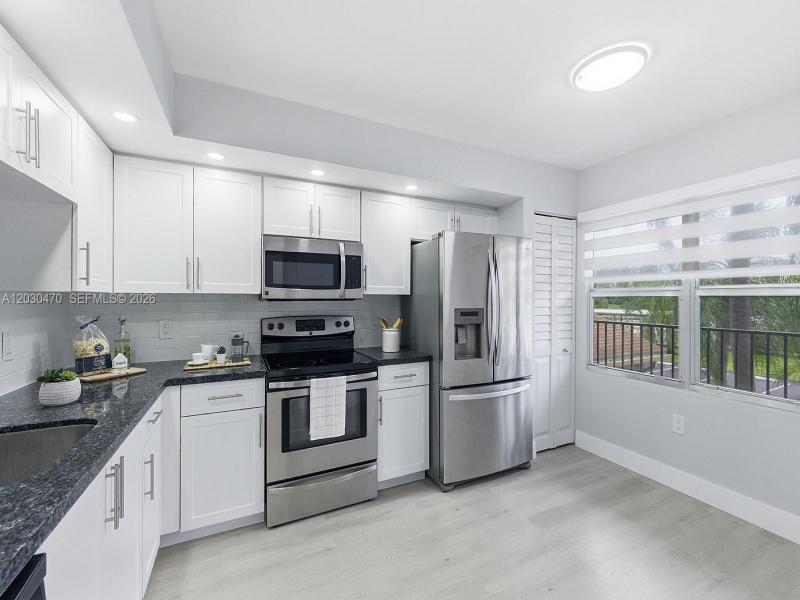 Property photo # 0