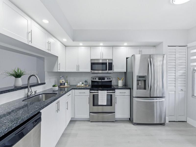 Property photo # 4