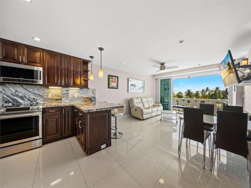 Property photo # 2