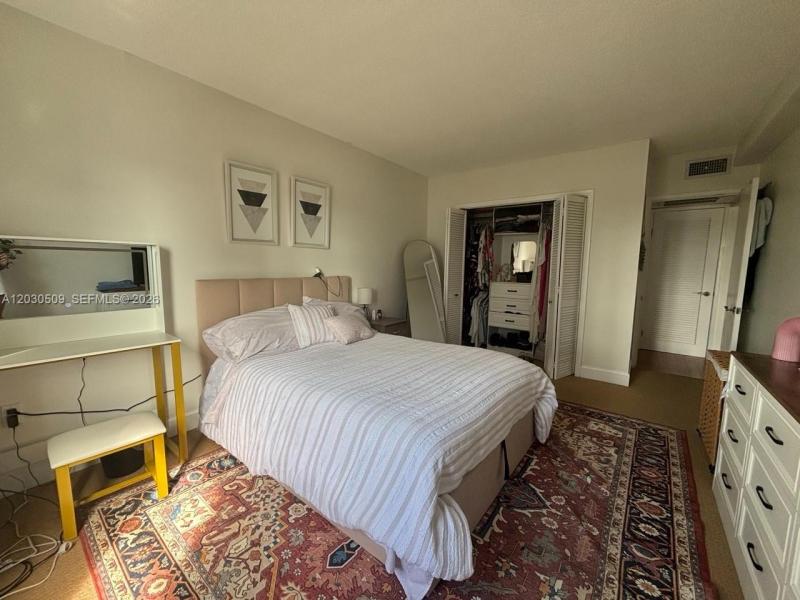 Comprar apartamento en Coastal Towers 622