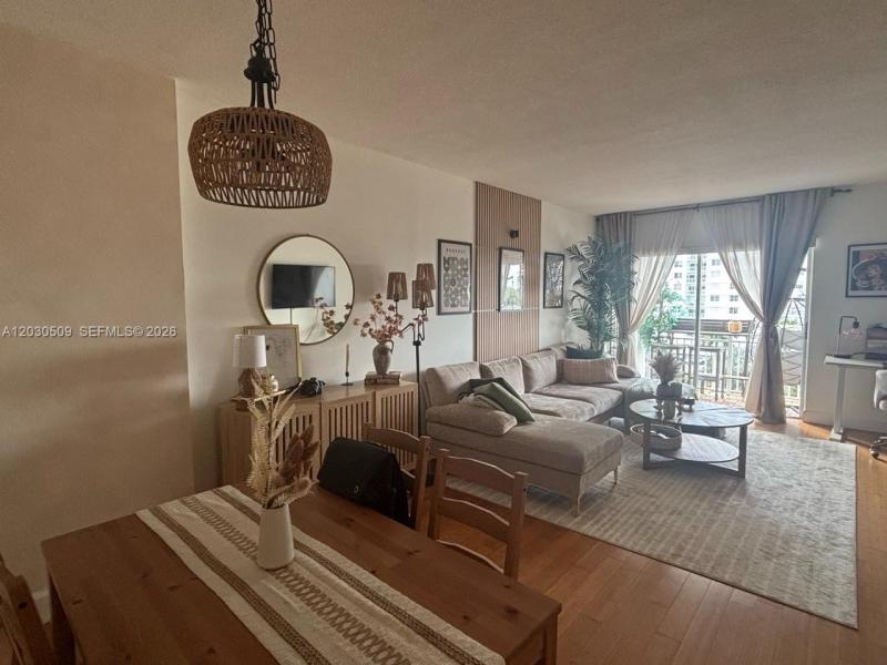 Comprar apartamento en Coastal Towers 622