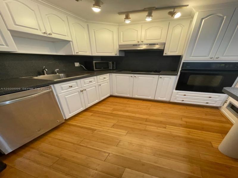 Comprar apartamento en Coastal Towers 622