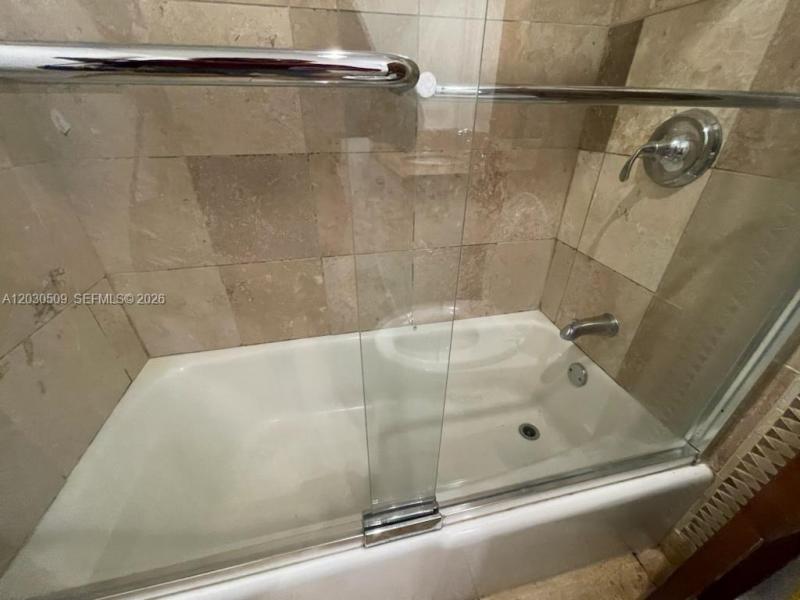 Comprar apartamento en Coastal Towers 622