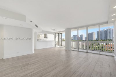 1000 Williams Island Apt #707