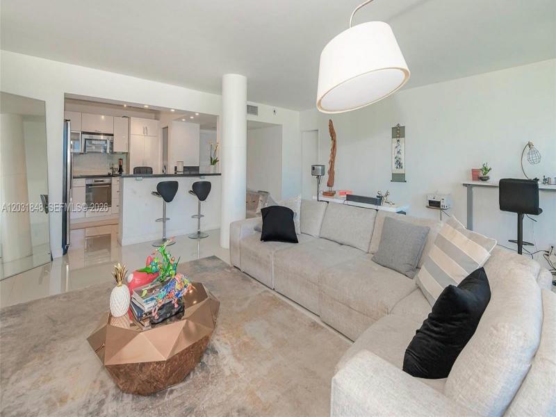 Comprar apartamento en King Cole 122