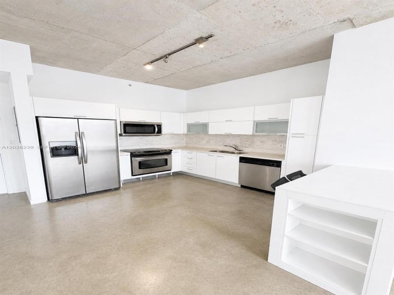 Property photo # 8
