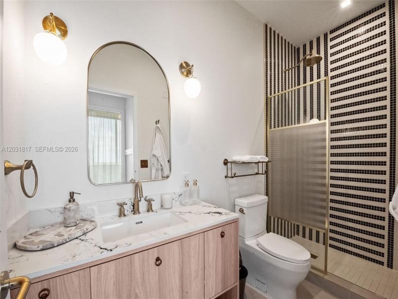 Property photo # 4