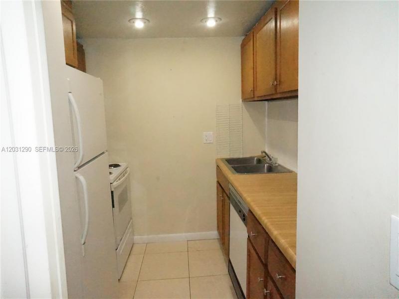 Property photo # 2