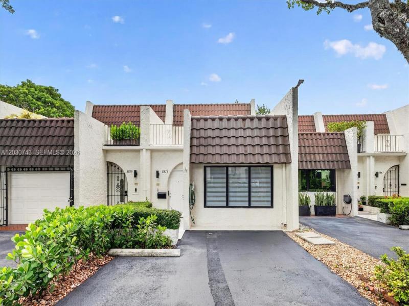 Property photo # 2