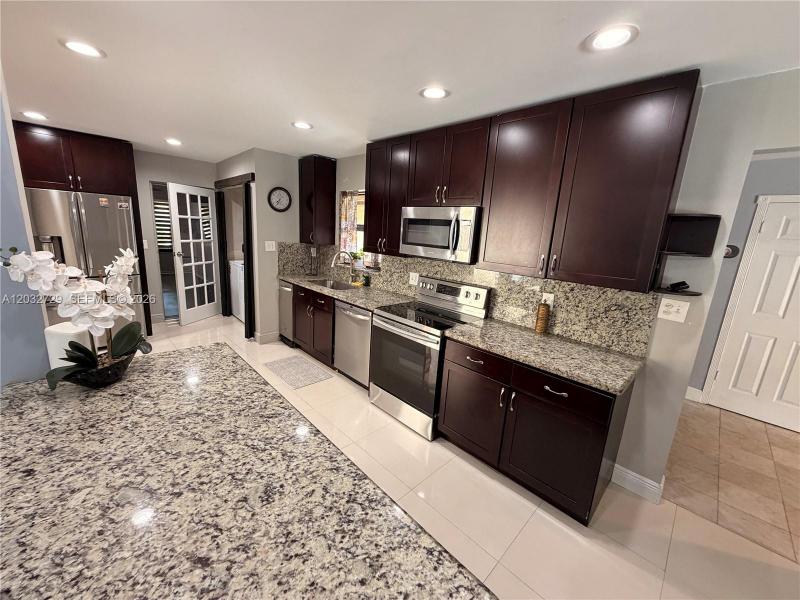 Property photo # 2