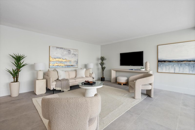 Condo for sale at Sunrise East 4c