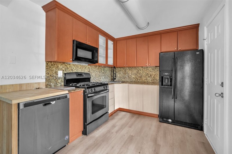 Property photo # 3