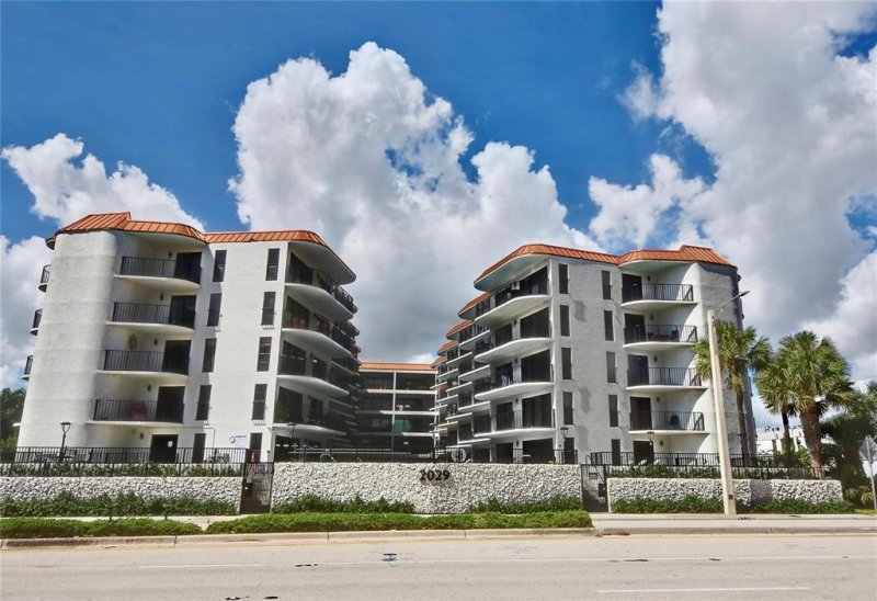 Condo for sale at Tradewinds by the Sea 208