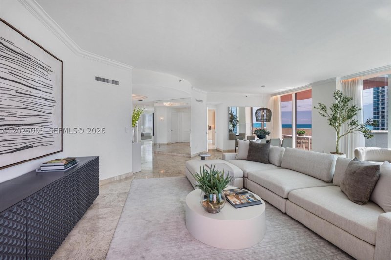 Condo for sale at Portofino Tower 1001