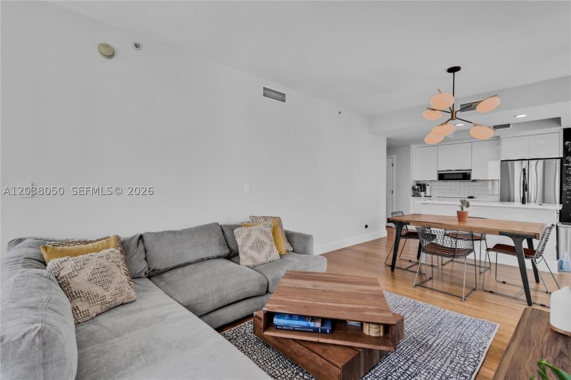 Apartment for rent at Marina Blue 812
