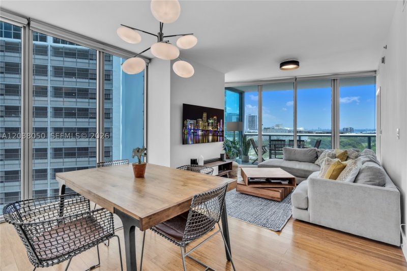 Apartment for rent at Marina Blue 812