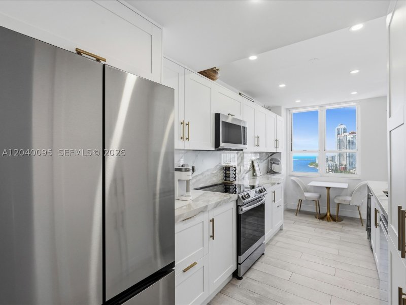 Condo for sale at Courvoisier Courts 1903