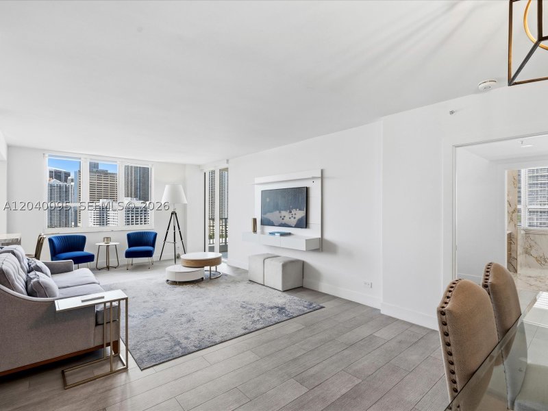 Condo for sale at Courvoisier Courts 1903