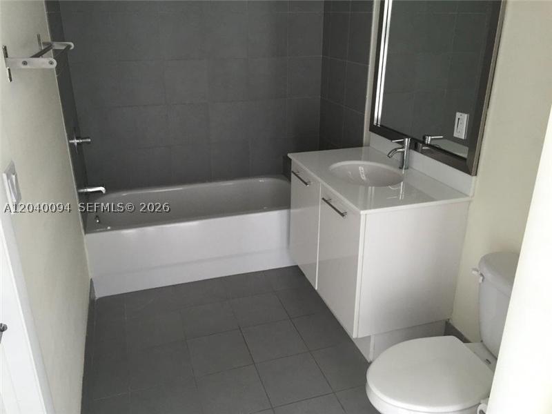 Aluguel de apartamento no Mint at Riverfront 3311
