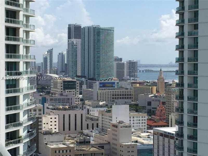 Aluguel de apartamento no Mint at Riverfront 3311