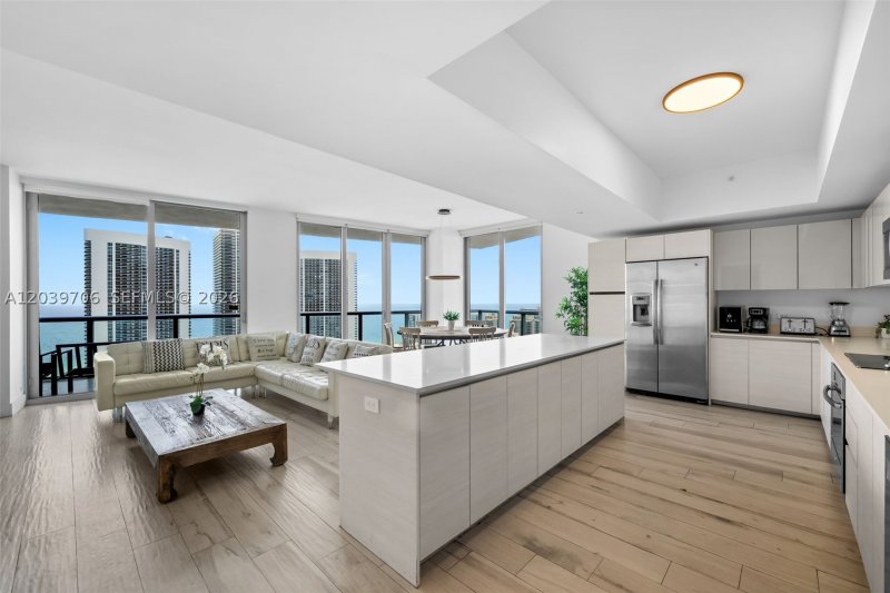 Beachwalk Apt #T3001