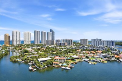 400 Sunny Isles Apt #1817