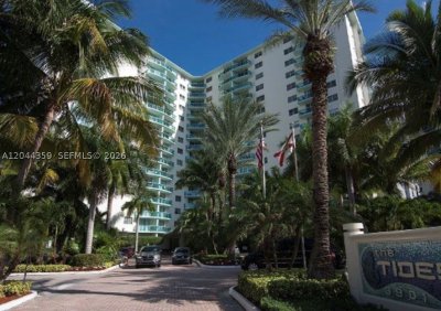 Tides Hollywood Beach Apt #10X