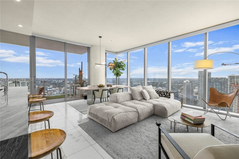 Condo for sale at Missoni Baia 5006