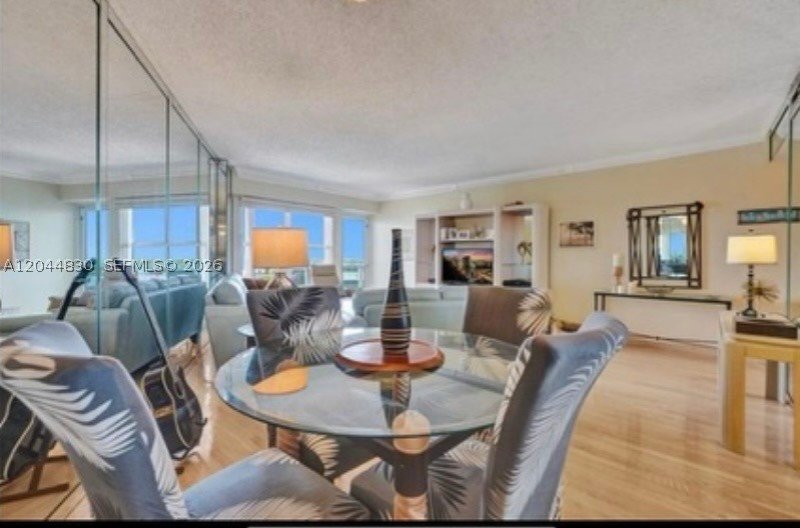 Alquiler de apartamento en Royal Ambassador 814
