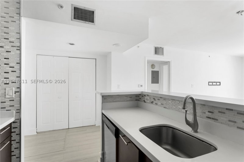 Comprar apartamento no Mark on Brickell 3105