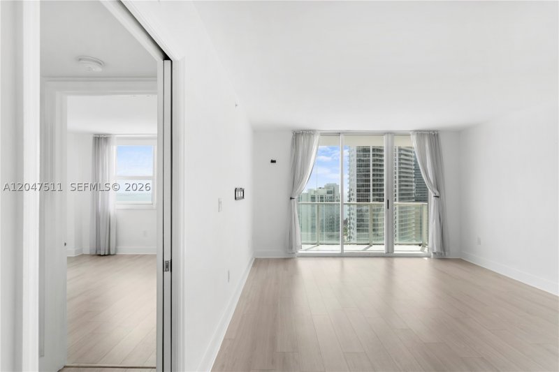 Comprar apartamento no Mark on Brickell 3105