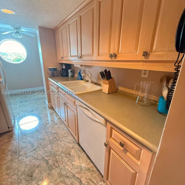 Apartment for rent at Le Frontenac 206